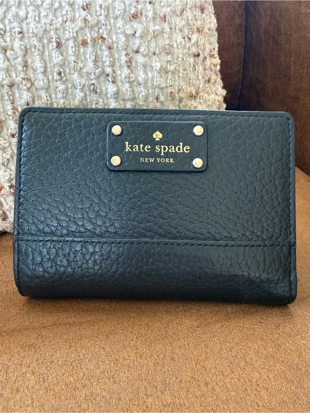 Kate Spade Bay Street Tellie Bifold Wallet - Black Pebbled Leather